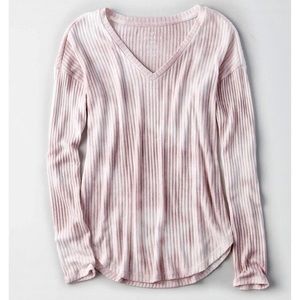 American Eagle Long Sleeve T Shirt